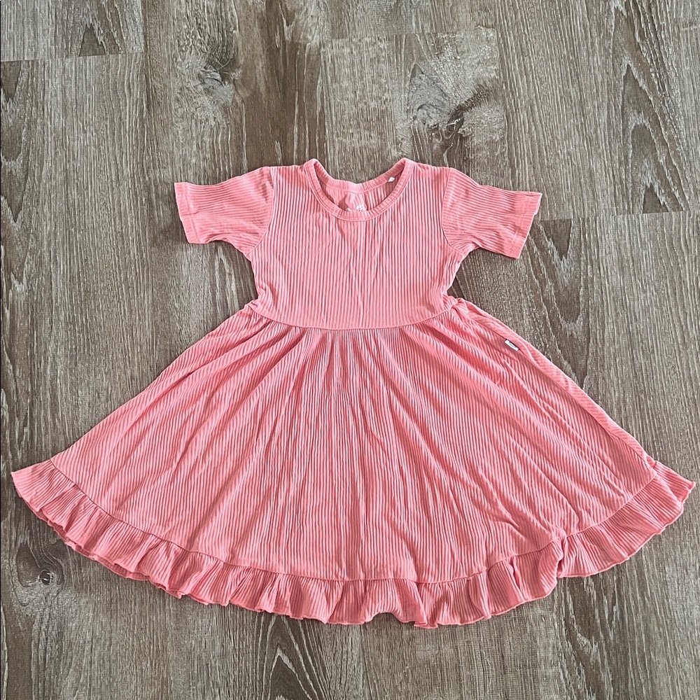 Dream Big Little Co Coral Ribbed Bamboo Dream Ruffle Dress size 4T